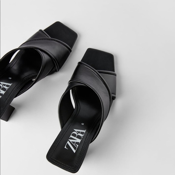 ZARA Soft Leather Heeled Sandals - Picture 4 of 7